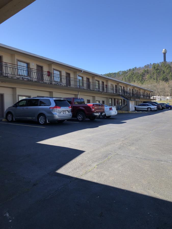 Economy Inn Hot Springs Exteriör bild